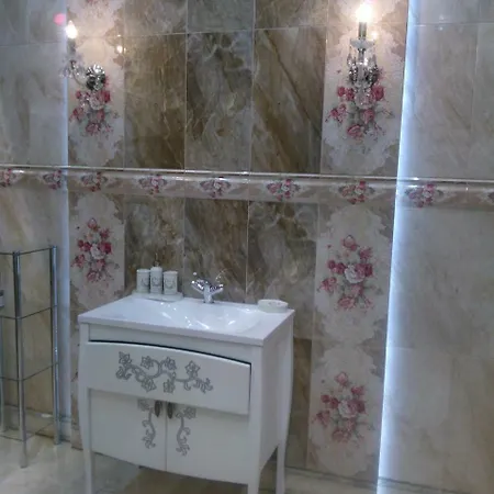 Улица Маршала Тимошенко, 33/35 Appartement *